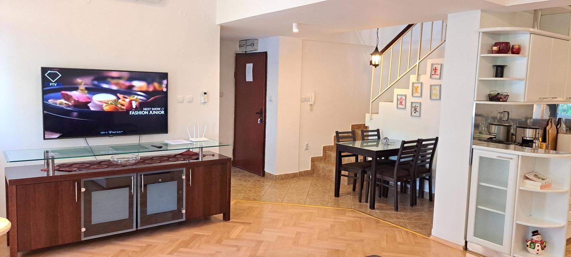 Central Skopje Duplex Apartment Luaran gambar
